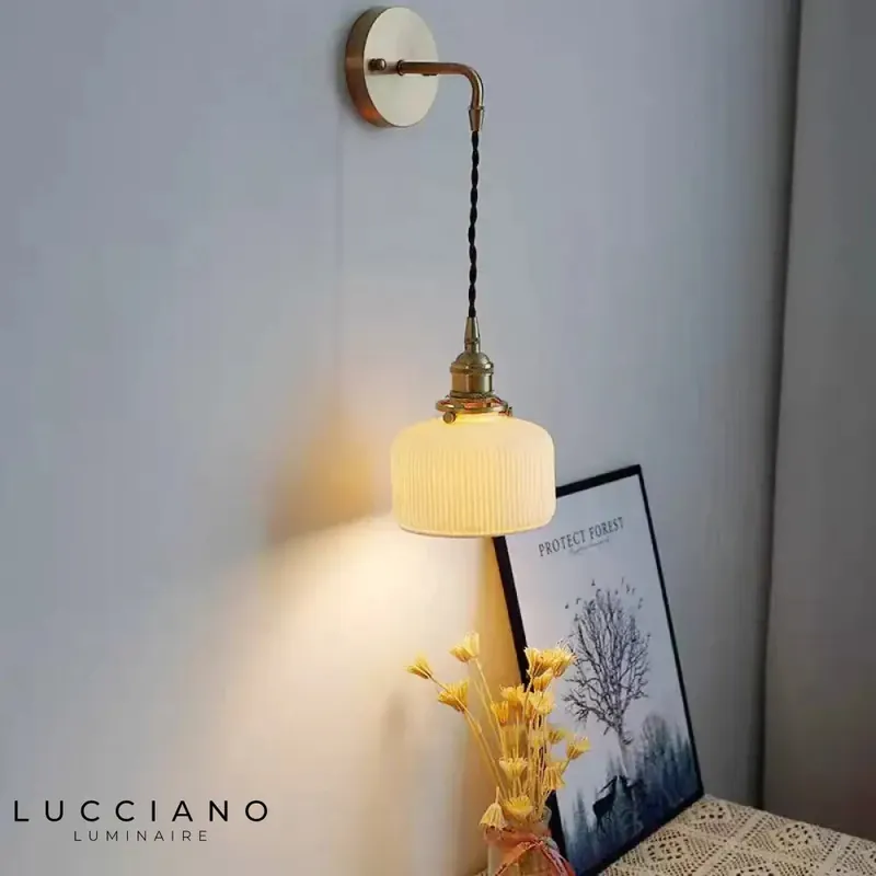 Stylish retro design rechargeable wall light