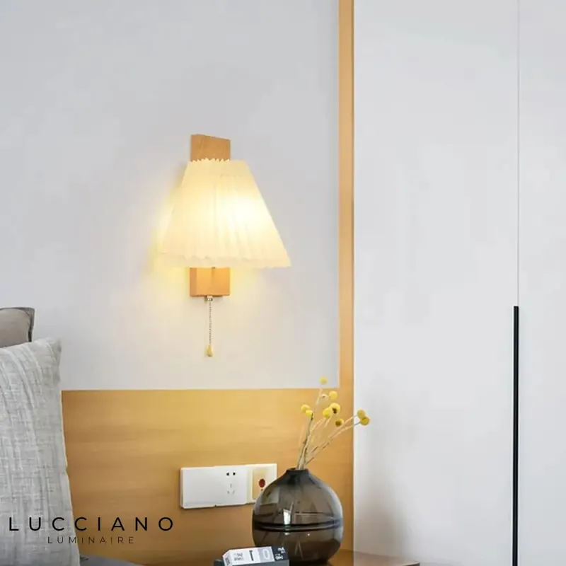 Chic Nordic LED Wooden Wall Light Elegant Modern Luminaire