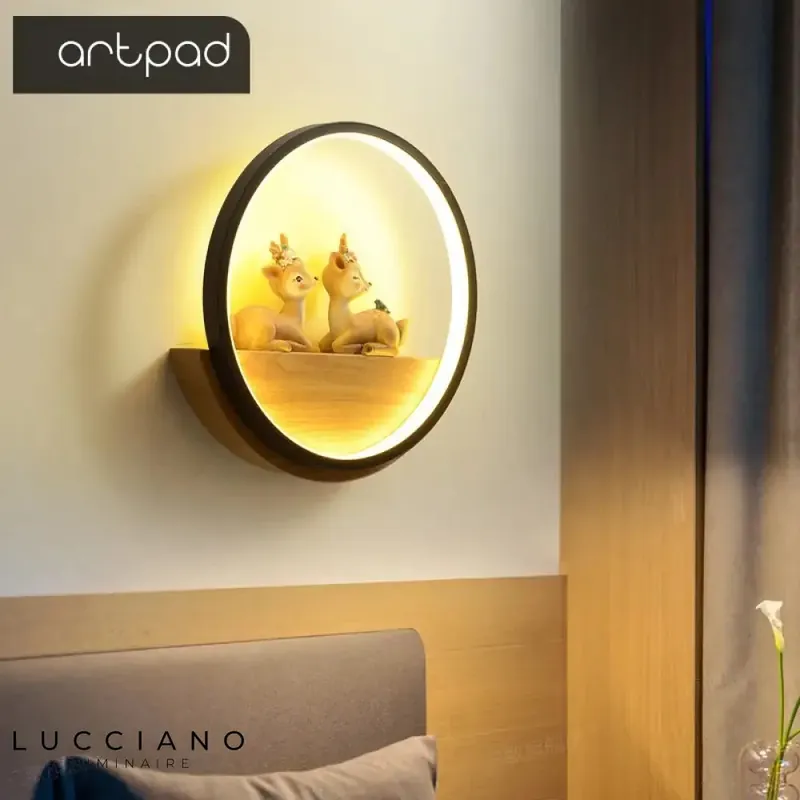 Wooden LED wall light for children with a natural design