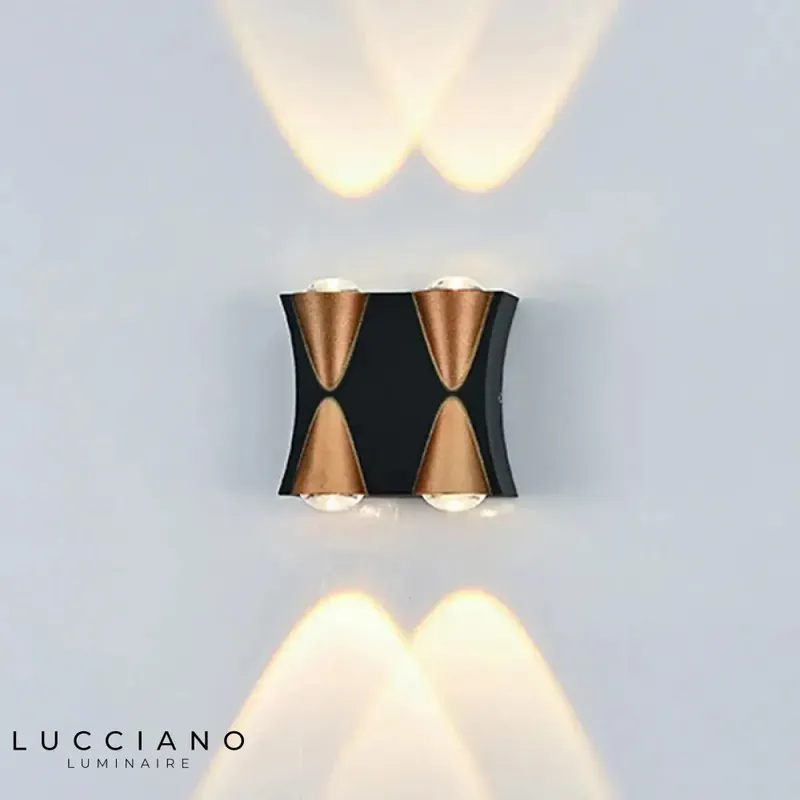 Telescopic extensible LED wall lamp