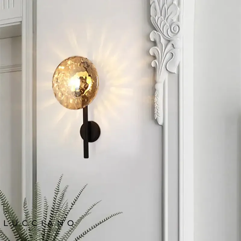 Ceto elegant design single luminous glass wall light.