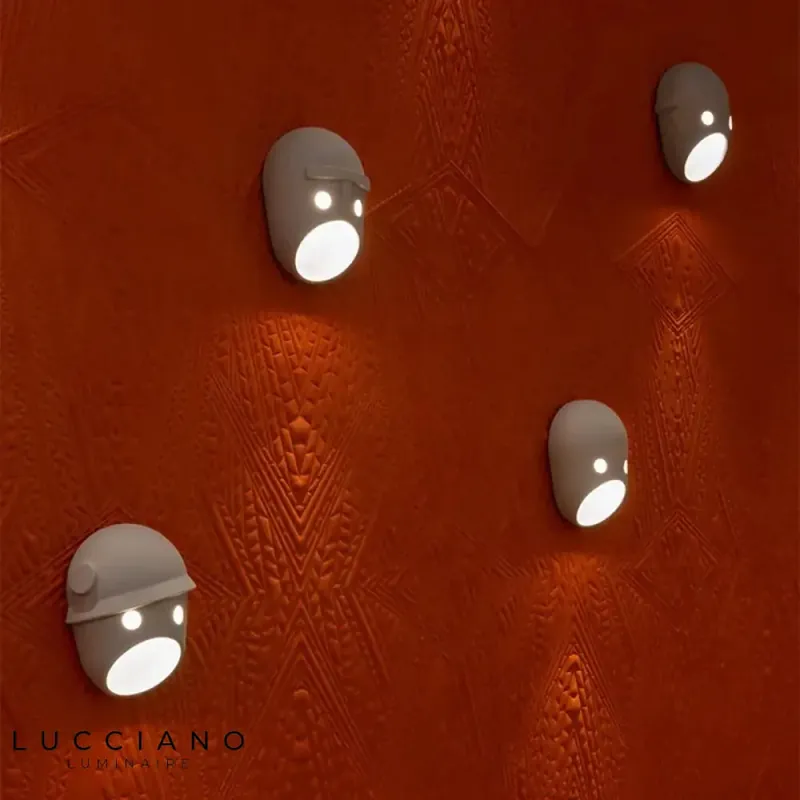 Creative wall light to brighten up your space