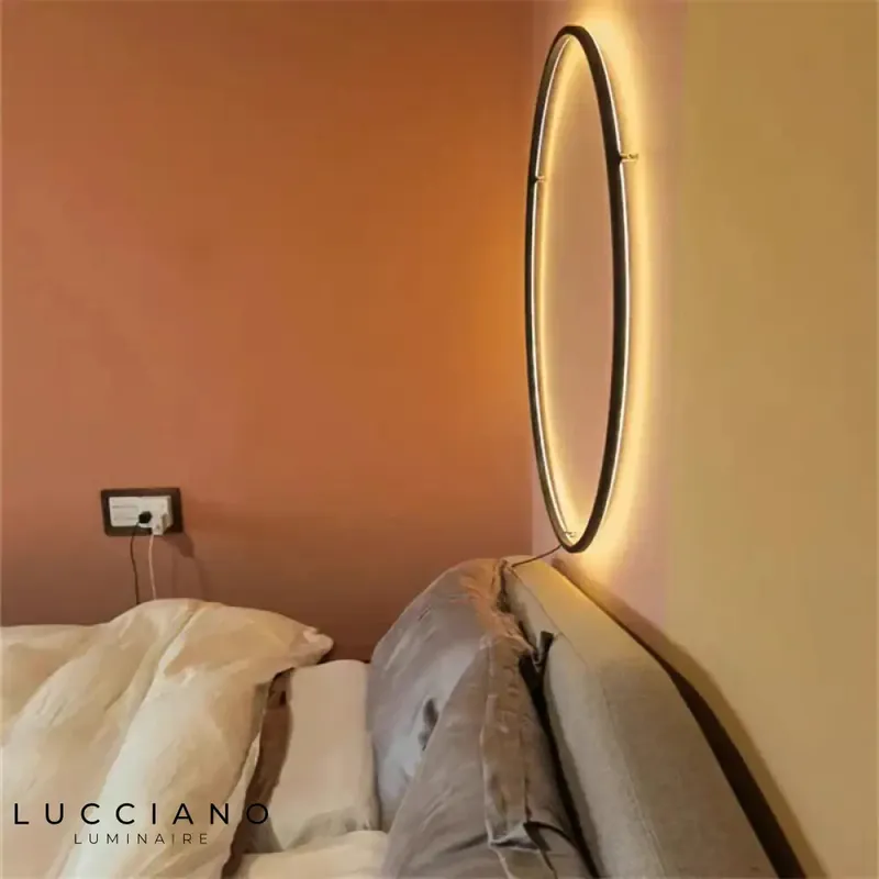 Stylish contemporary LED wall light.