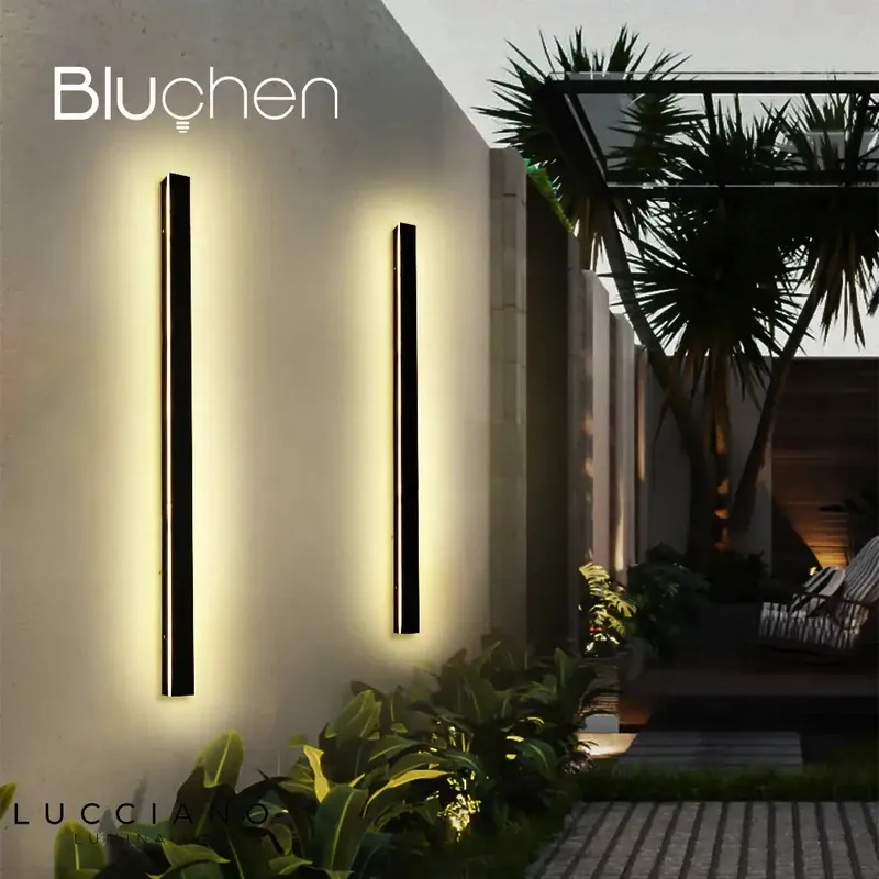 Stylish Bright LED Outdoor Wall Light.