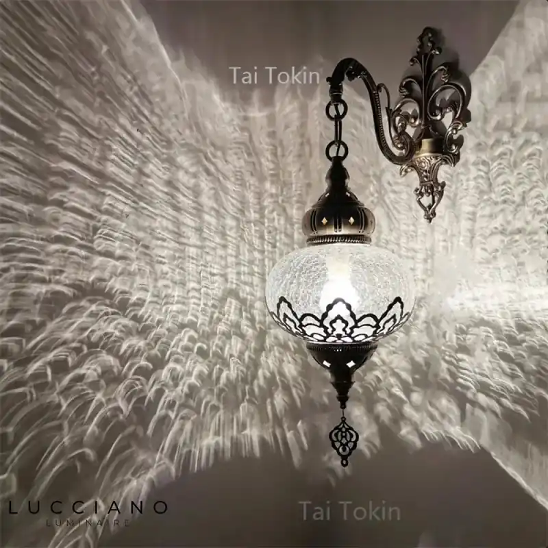 Chic retro oriental-inspired wall light
