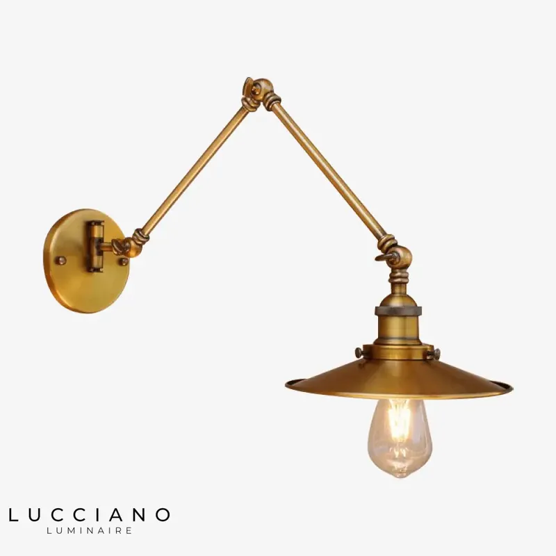 Vintage Elegance Gold Wall Light