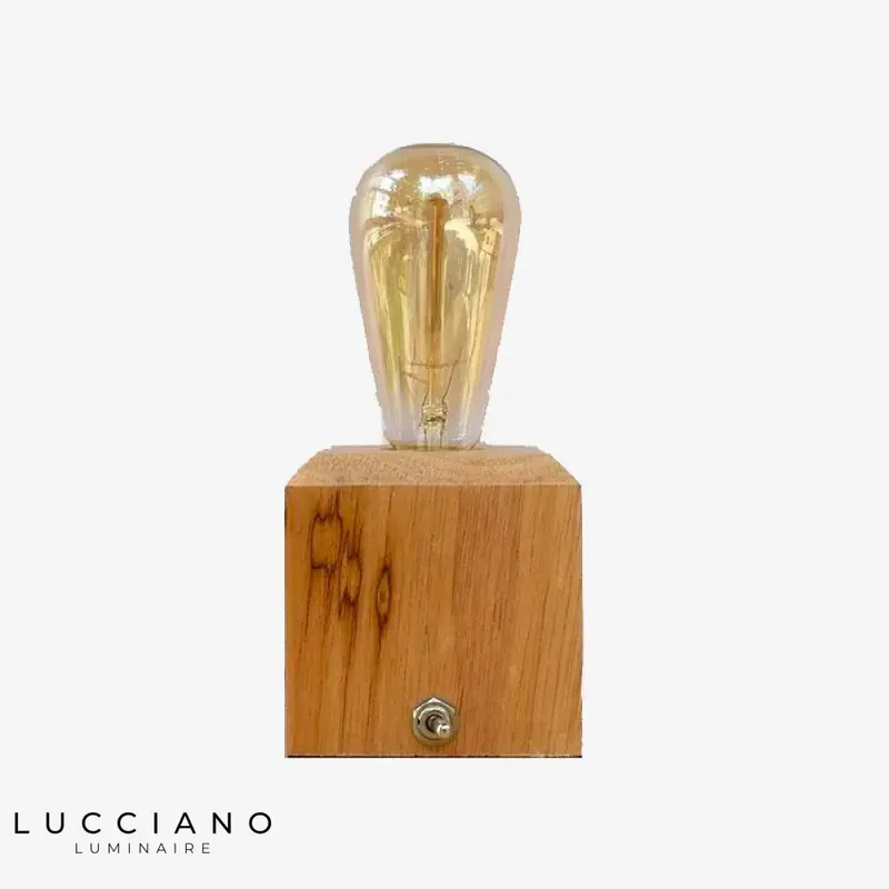 Cubic wooden desk lamp
