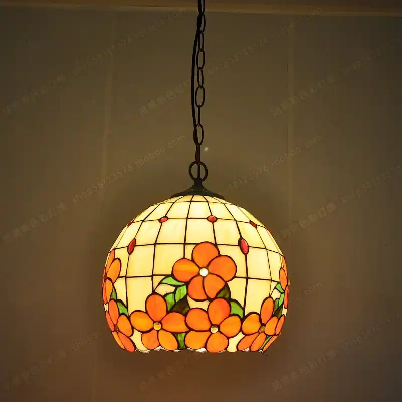 Tiffany-style chandelier with rich glass flowers for elegant lighting