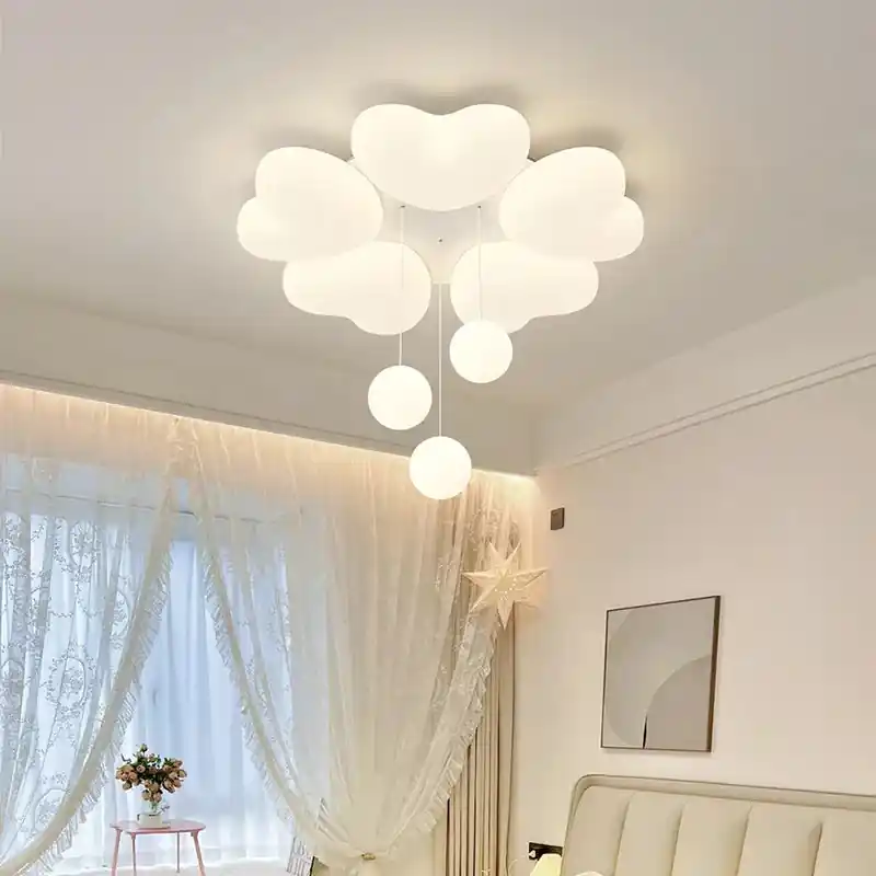romantic modern love heart chandelier for children