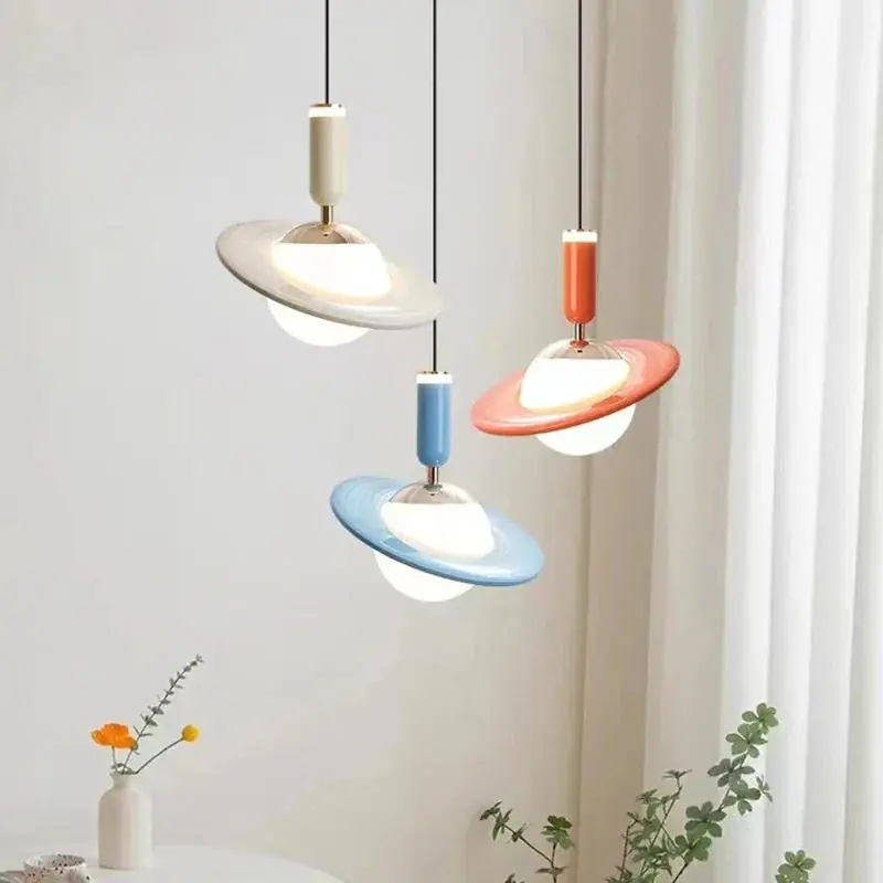 Saturno LED adjustable height chandelier