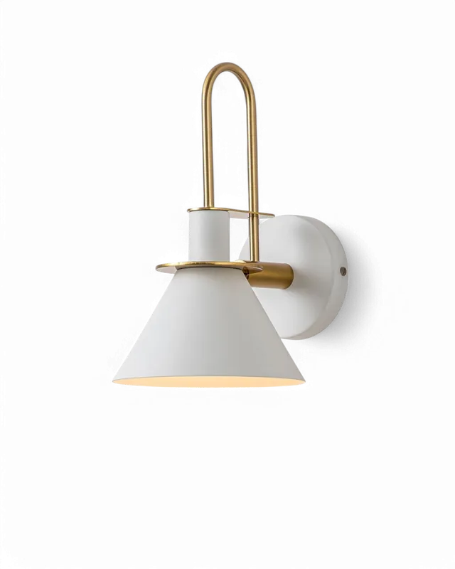 Modern tapered single-light wall sconce