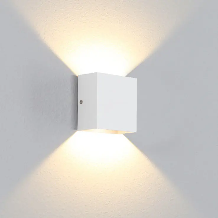 Modern Square LED Wall Sconce, One Light