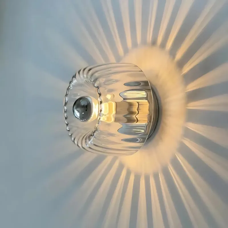 Modern Minimalist Round Glass LED Wall Sconce, 1-Light