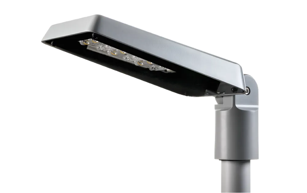Tête de lampadaire FENES Ø60 ASYM. 3790lm 3000K