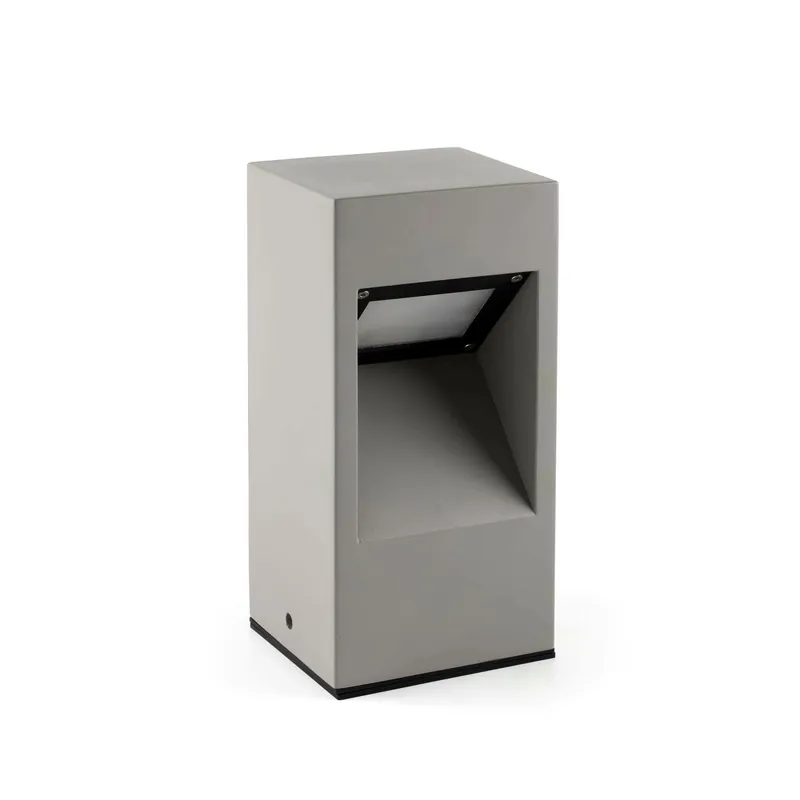 Borne extérieure gris anthracite CAST 300 10W 3000K 550lm IP65K
