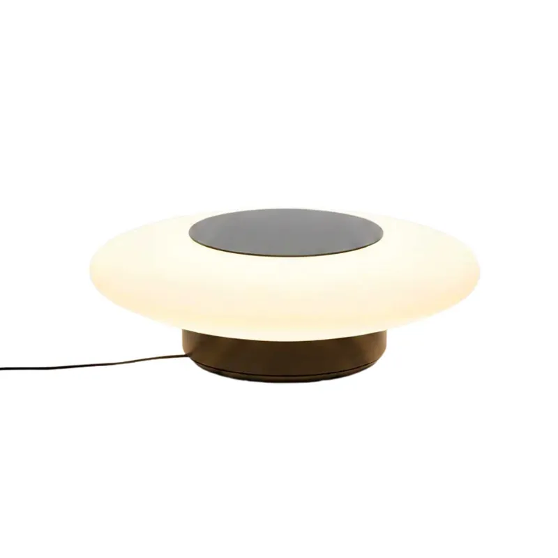 Thales - LED-Tischlampe aus Glas im zeitgenössischen Design