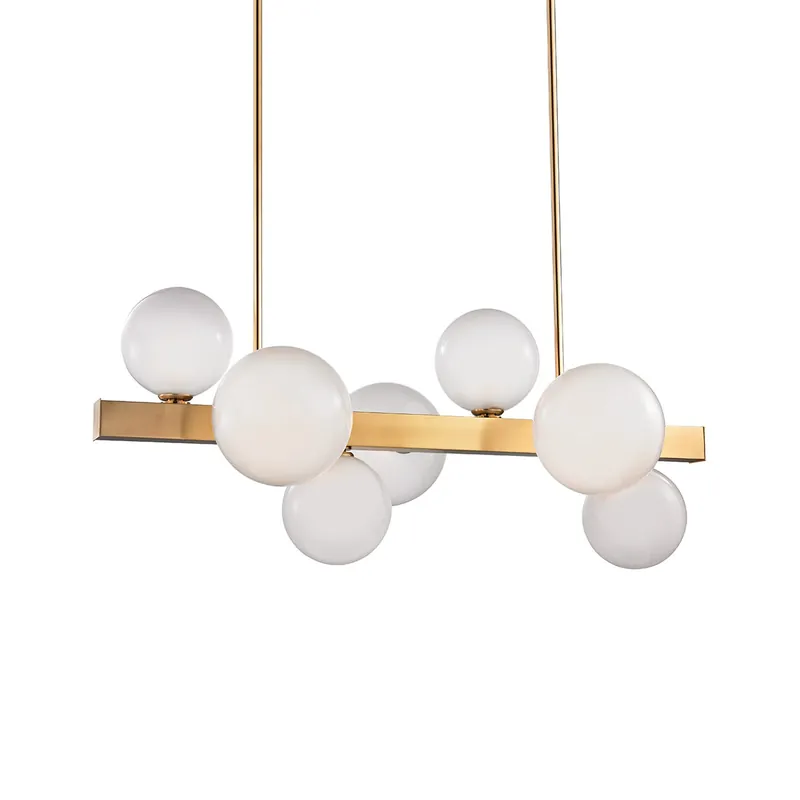 HINSDALE - Sospensione in ottone patinato e sfera in vetro bianco