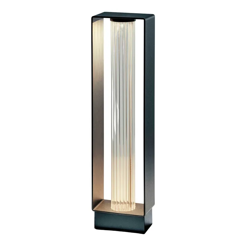 Frame - светильник-стойка для улицы с LED-дизайном