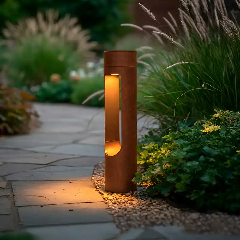 Utomhus LED-ljuspunkt "Corona" 40 cm 10 W 220 VAC 3000 ºK Oxidbrun